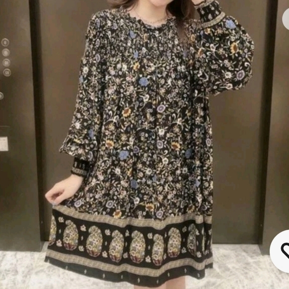 Zara Printed Scarf Smocked Mini Dress Size  Medium A93 - Picture 2 of 7